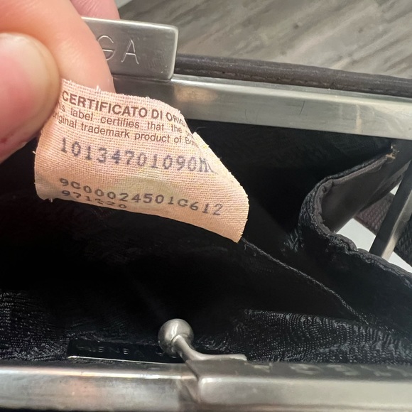 Bottega Veneta cross body bag/clutch- Authentic! - Picture 5 of 16